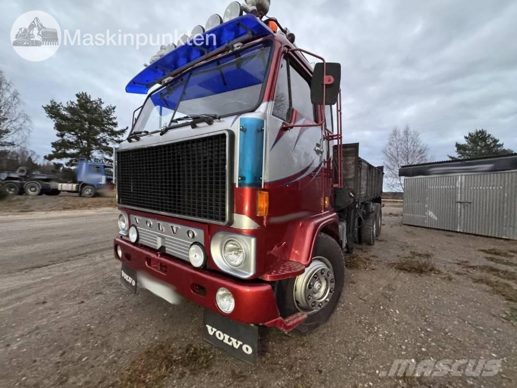 Volvo F 89-42 Savivarčių priekabų vilkikai