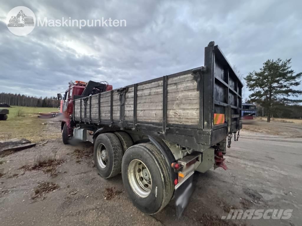 Volvo F 89-42 Savivarčių priekabų vilkikai