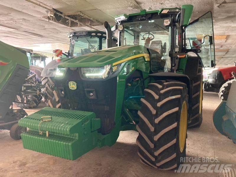 John Deere 8R370 Traktoriai