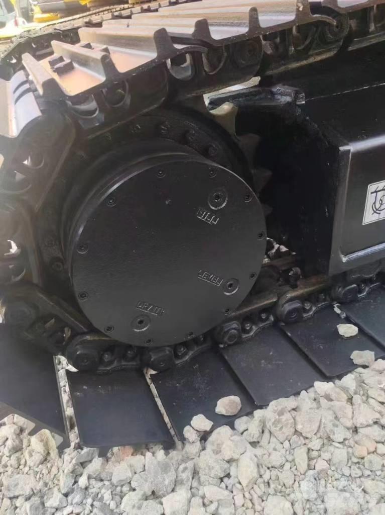 Sany 235C Vikšriniai ekskavatoriai
