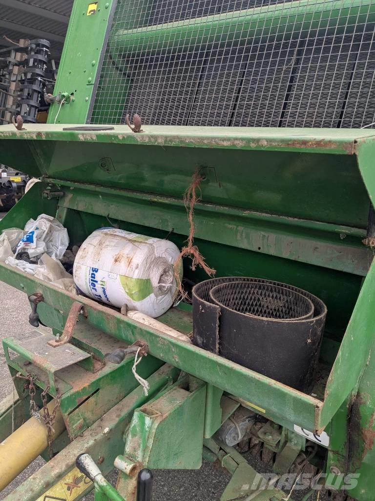 John Deere 580 Ritinių presai