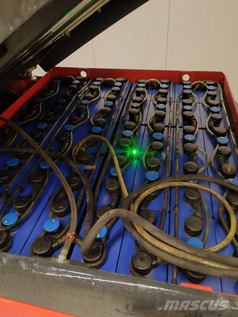 Linde E35HL Elektriniai šakiniai krautuvai