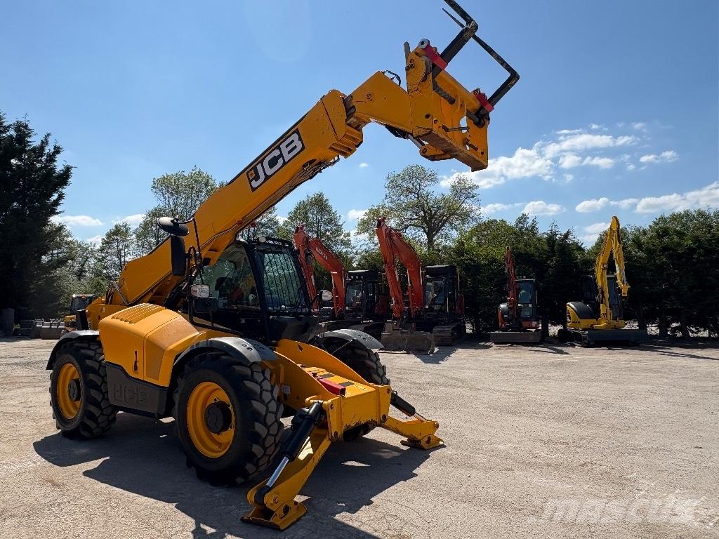 JCB 540-140 Teleskopiniai krautuvai