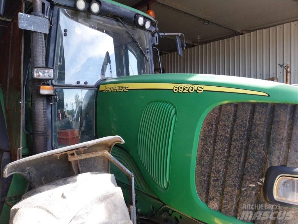 John Deere 6920 S Traktoriai