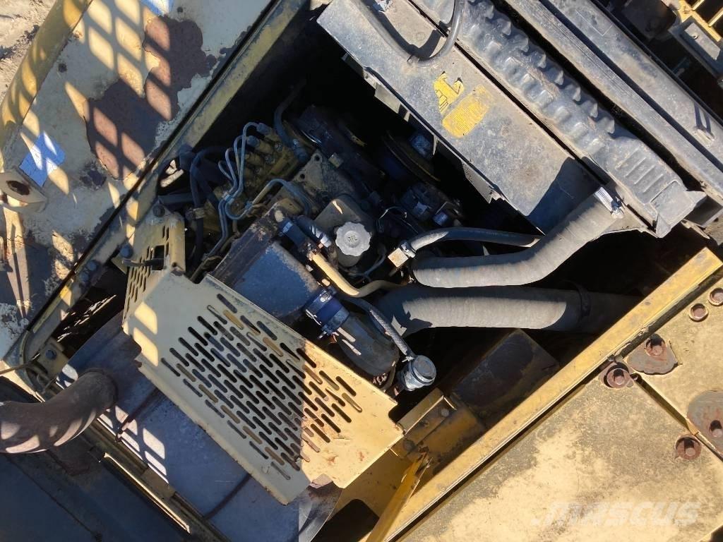 Komatsu PW 170-6 Ratiniai ekskavatoriai