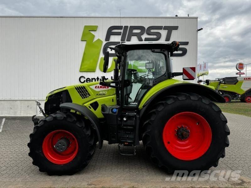 CLAAS AXION 870 Traktoriai