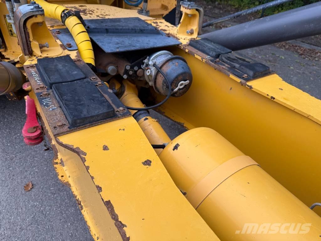 Volvo A 25 D Karjeriniai savivarčiai