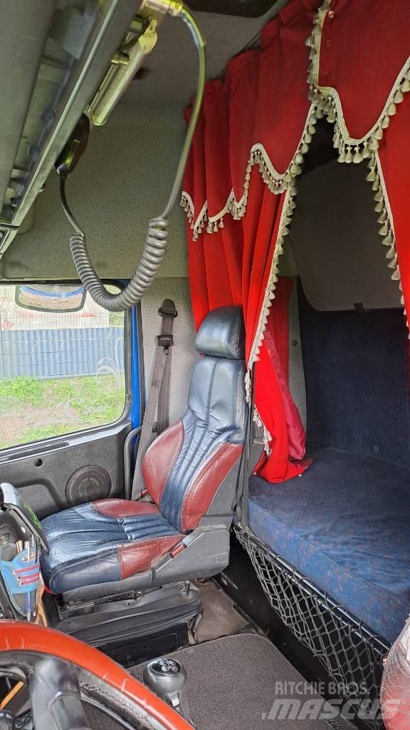 Volvo NH 12 Naudoti vilkikai