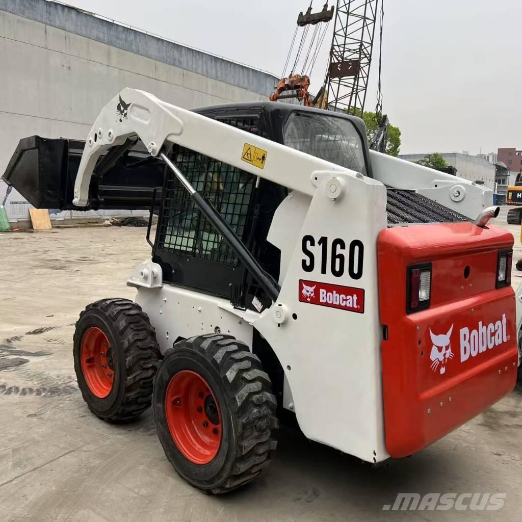 Bobcat S 160 Krautuvai su šoniniu pasukimu