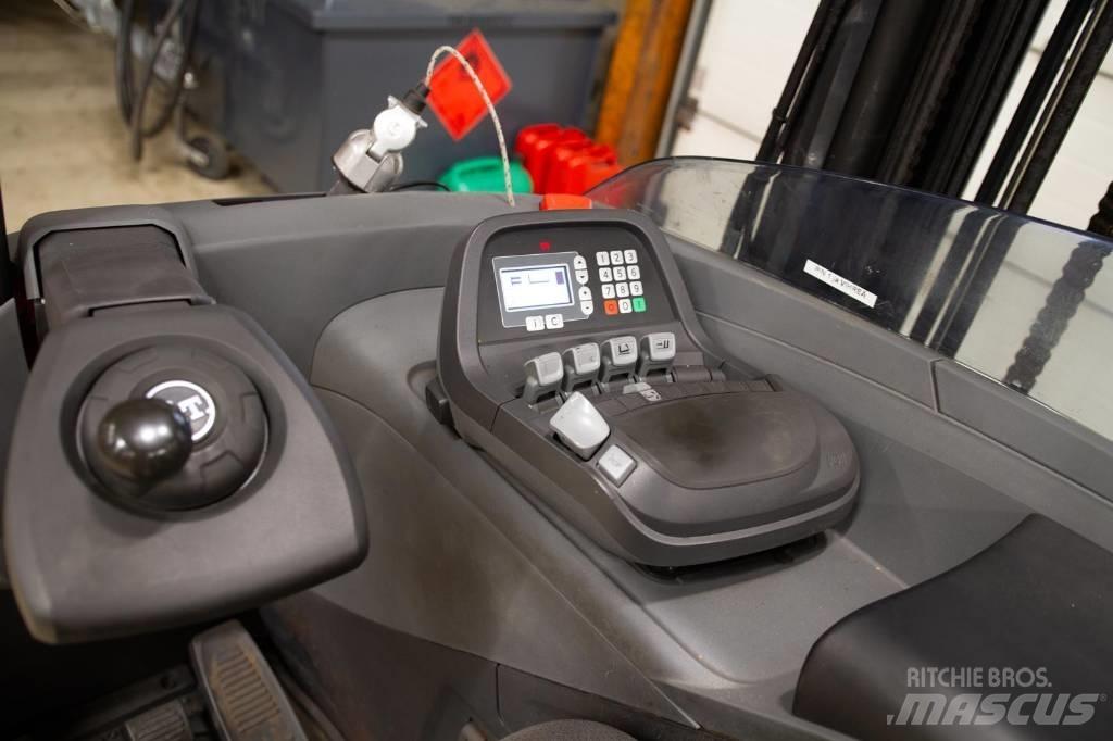 BT RR E 160 Šakiniai krautuvai su prailgintu keltuvu