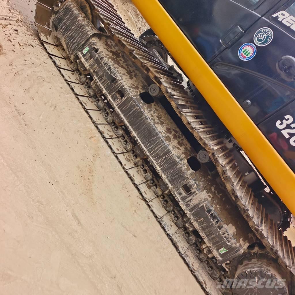 CAT 320 D2L Vikšriniai ekskavatoriai