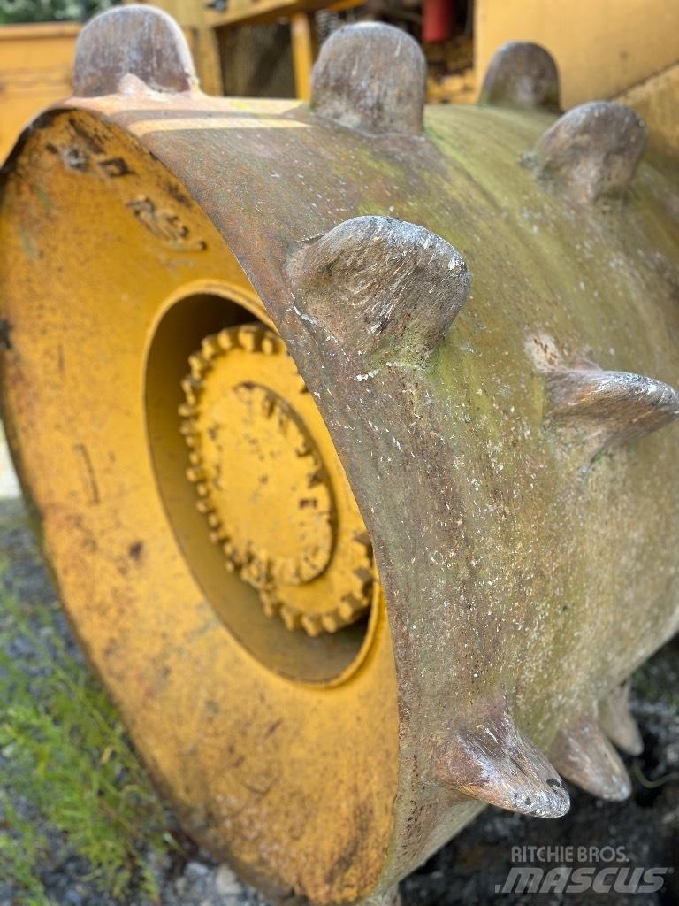 CAT 826 G Atliekų presai
