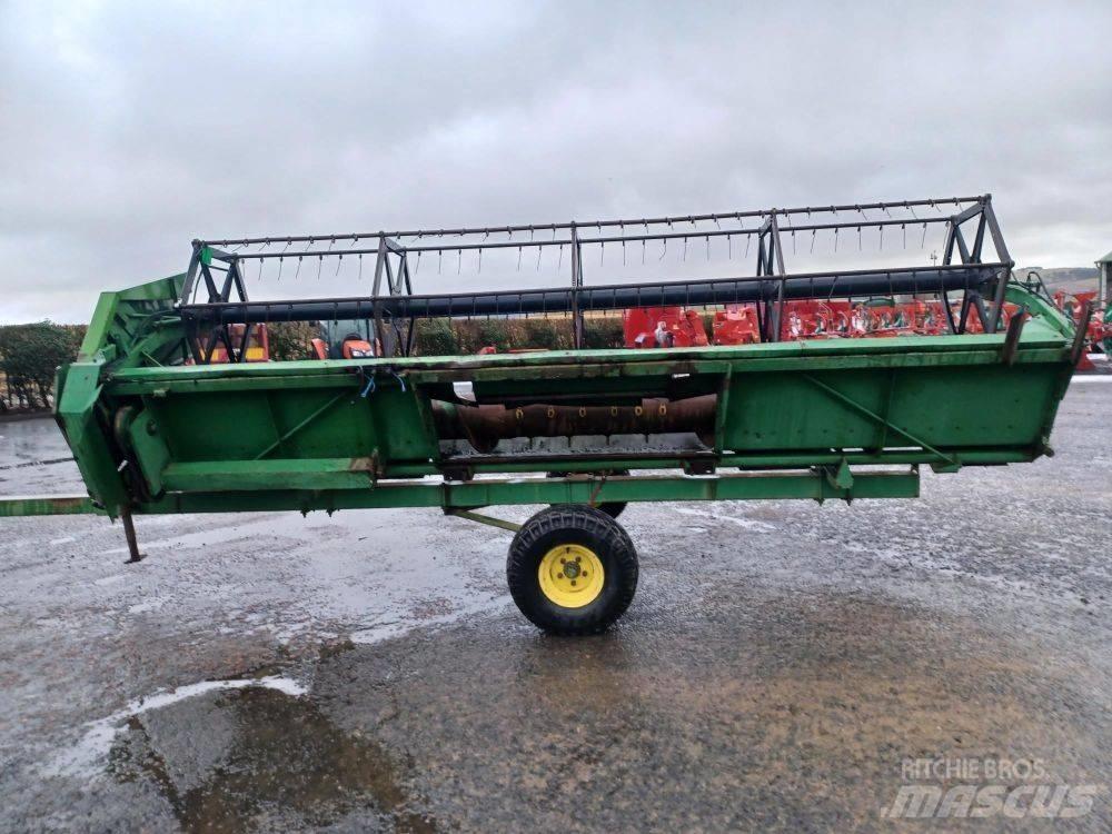 John Deere 1000 Kultivatoriai