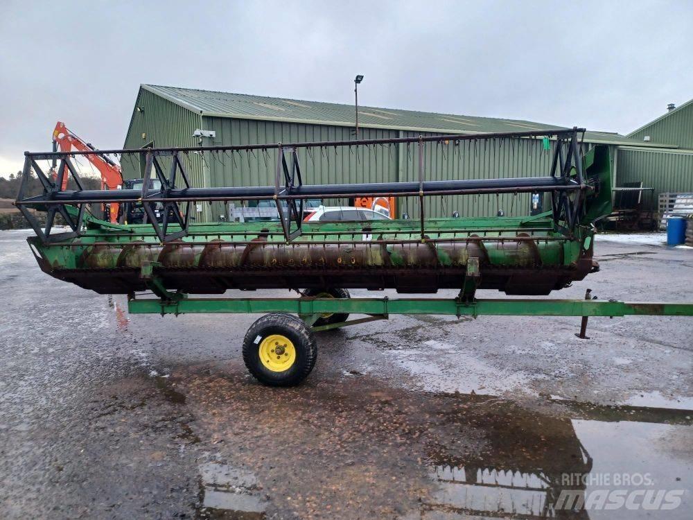 John Deere 1000 Kultivatoriai