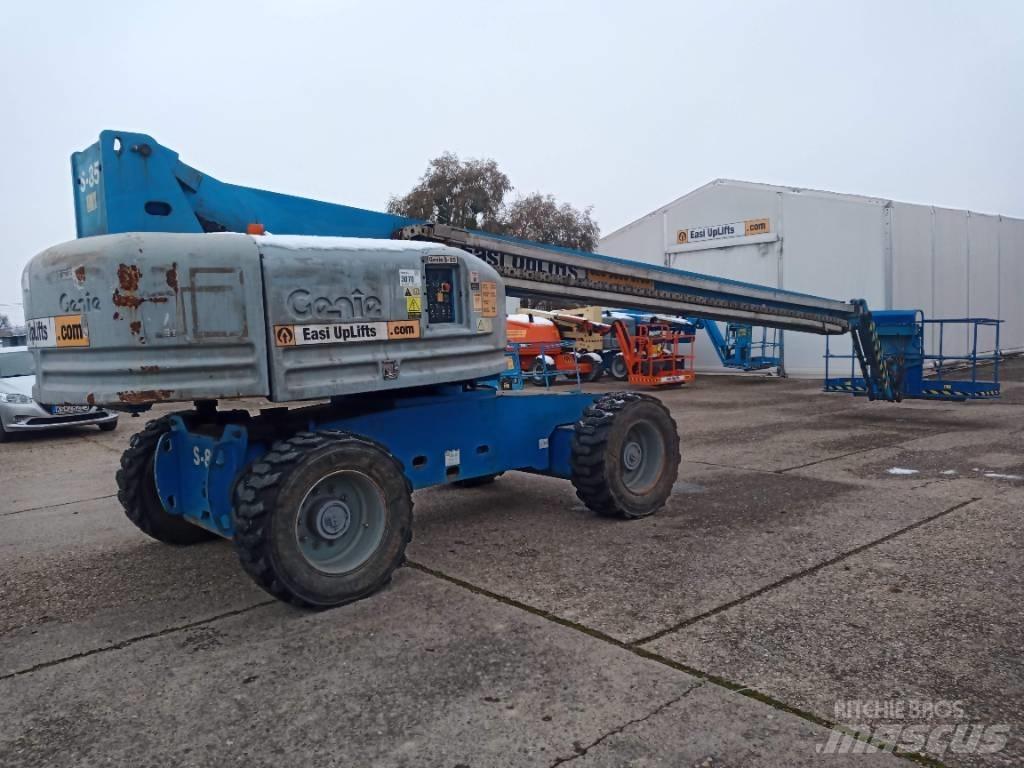 Genie S 85 Teleskopiniai keltuvai
