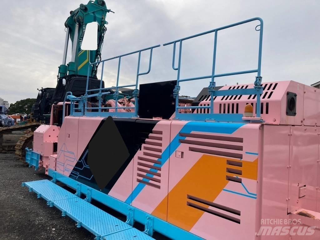 Kobelco SK2200D Visureigiai kranai