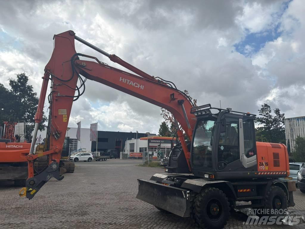 Hitachi ZX 170 W-3 Ratiniai ekskavatoriai