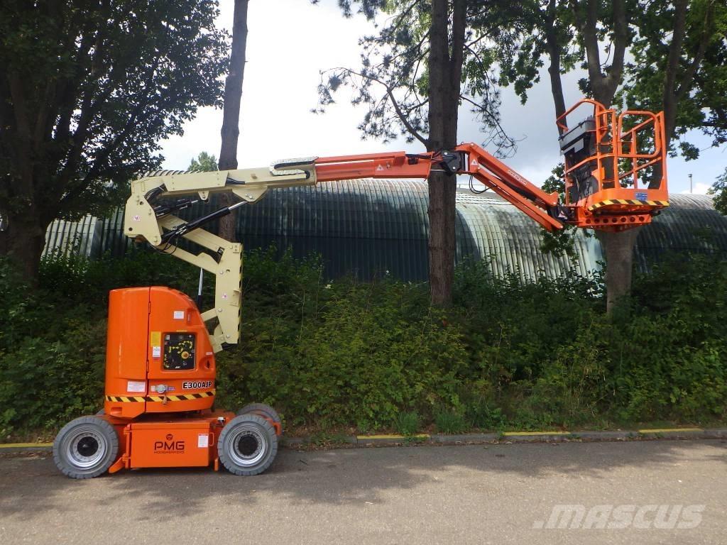 JLG E300AJP Alkūniniai keltuvai