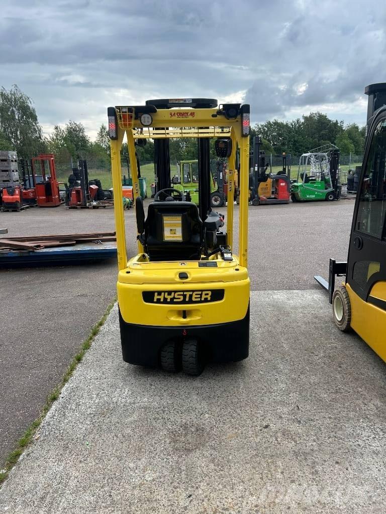 Hyster J1.5 XNT  1,5t Elektriniai šakiniai krautuvai