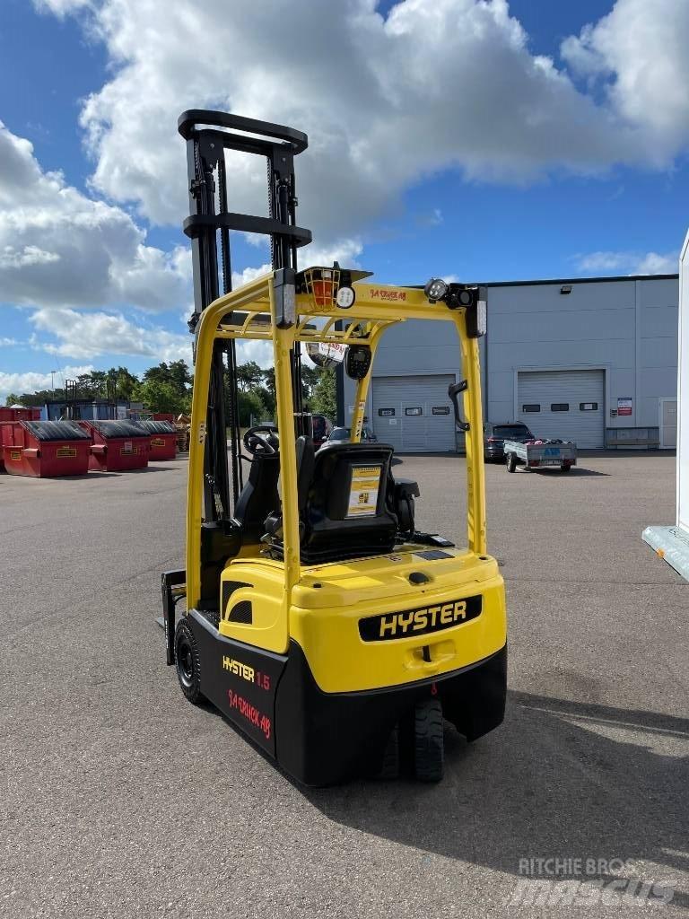 Hyster J1.5 XNT  1,5t Elektriniai šakiniai krautuvai