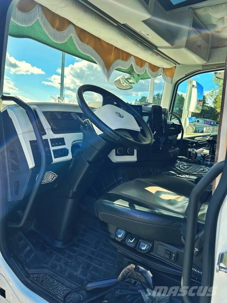 Volvo FM 380 4x2 Naudoti vilkikai