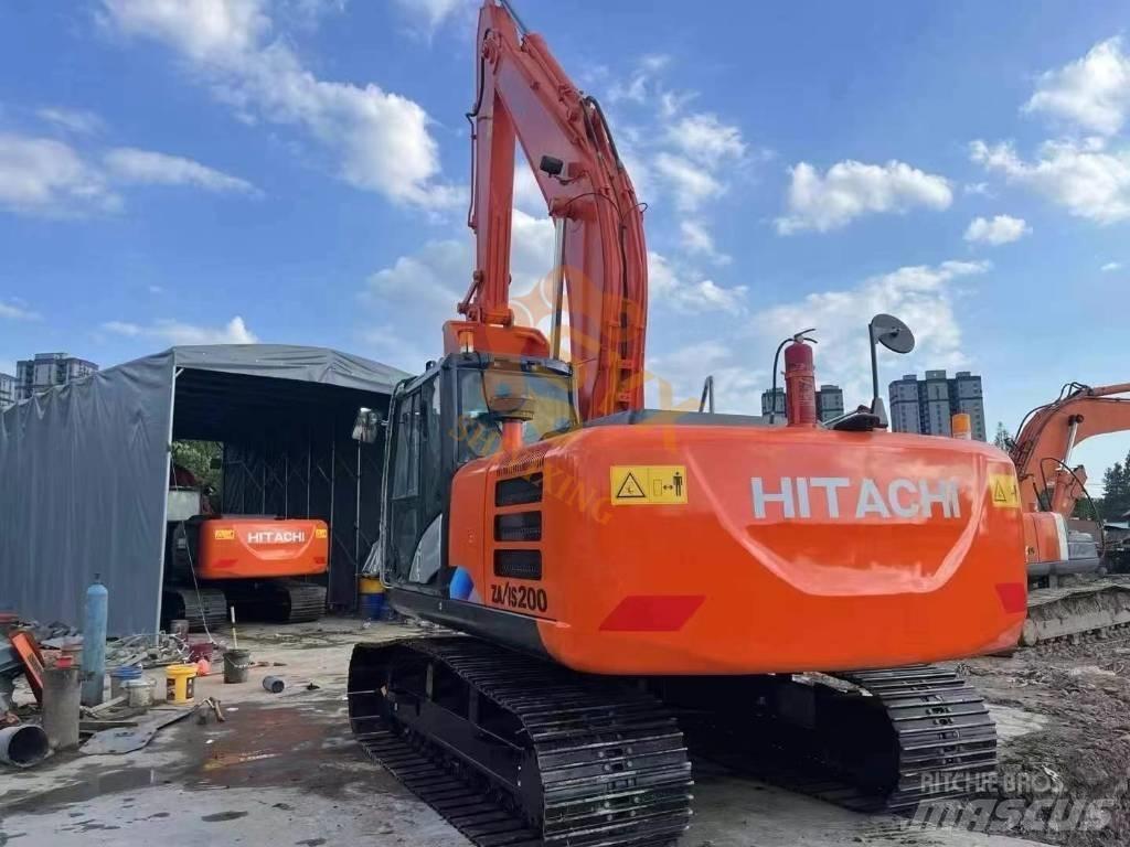 Hitachi EX 200-5G Vikšriniai ekskavatoriai
