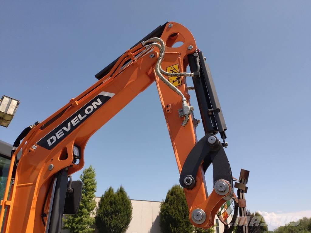 Develon DX 27 Z-7 Mini ekskavatoriai < 7 t