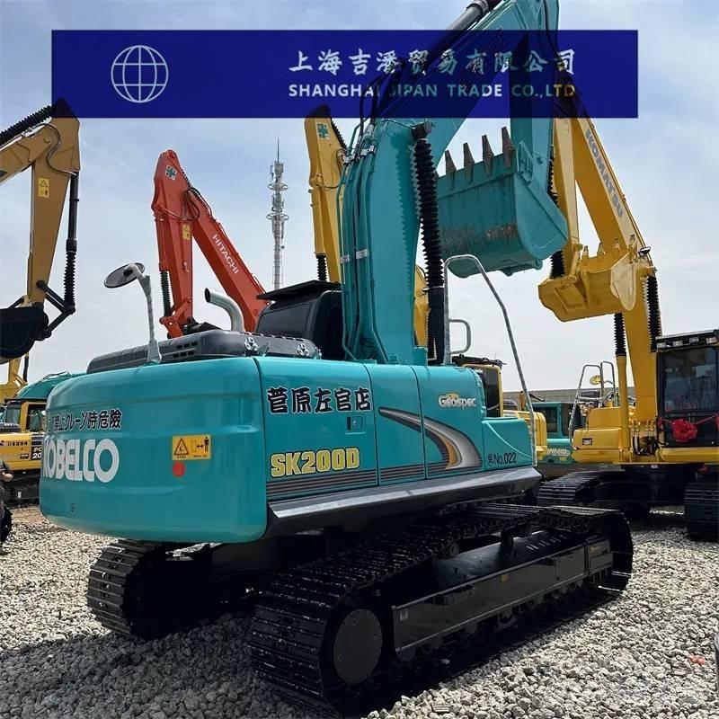 Kobelco 200 Vikšriniai ekskavatoriai