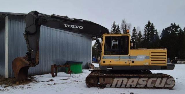 Volvo EC 230B Vikšriniai ekskavatoriai