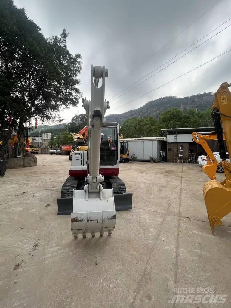 Takeuchi TB180C Vikšriniai ekskavatoriai