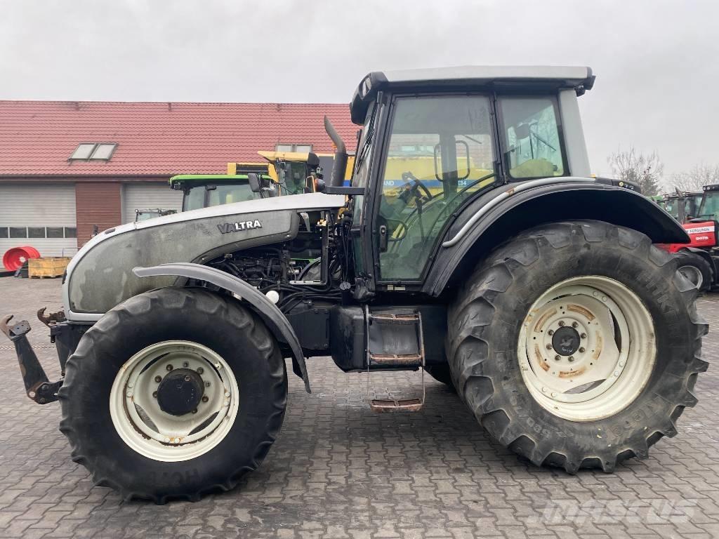 Valtra T 161 Traktoriai