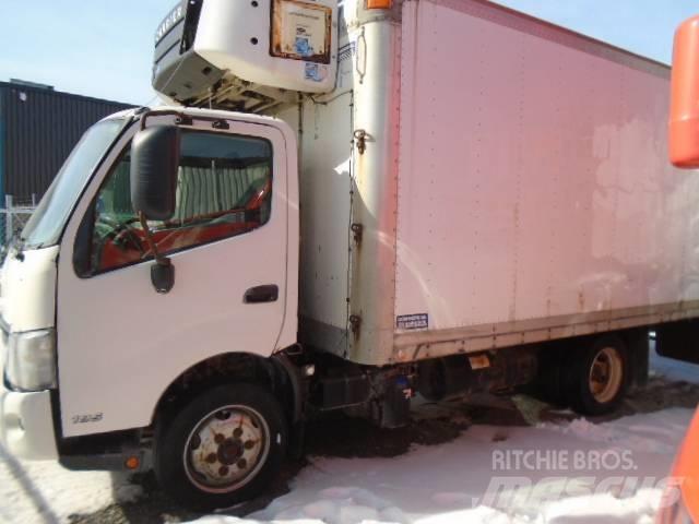 Hino 155 D Vilkikai šaldytuvai