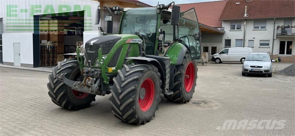 Fendt 724 Vario S4 Traktoriai