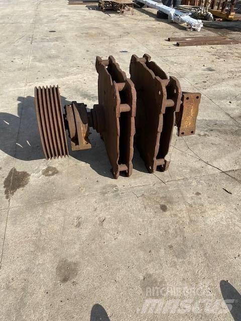 OM ROTORE OMT 600 Trupintuvai