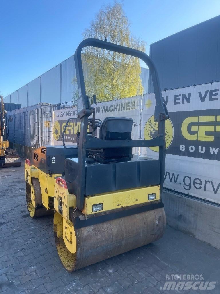 Bomag BW 138 AD Porinių būgnų volai