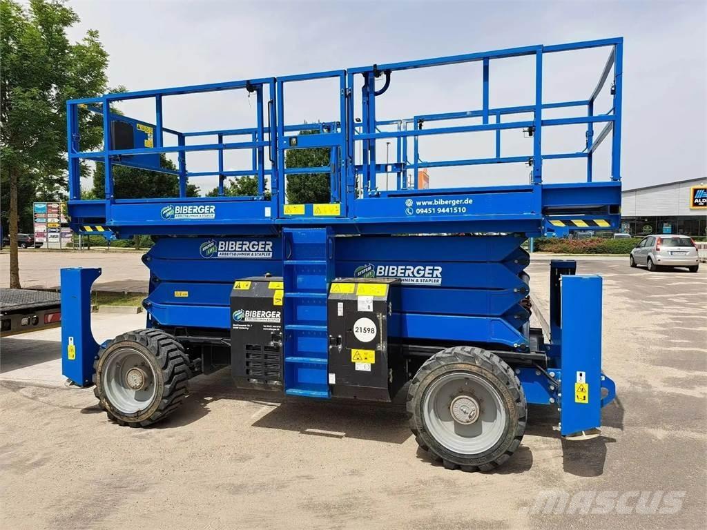 Genie GS 4390 RT Žirkliniai keltuvai