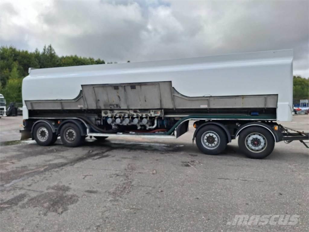  SAF/Mattila MS4 Cisternos - priekabos