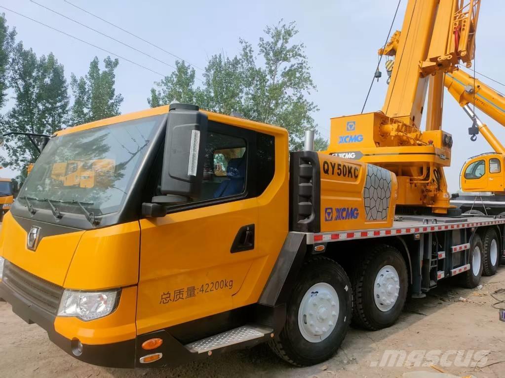 XCMG QY 50 KC Visureigiai kranai