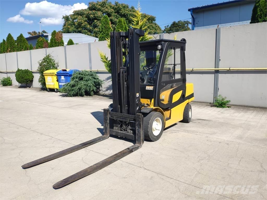 Yale GDP35VX Dyzeliniai krautuvai