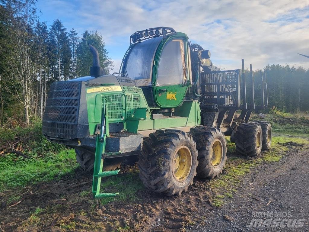 John Deere 1210 G Naudoti miškovežiai (Forvarderiai)