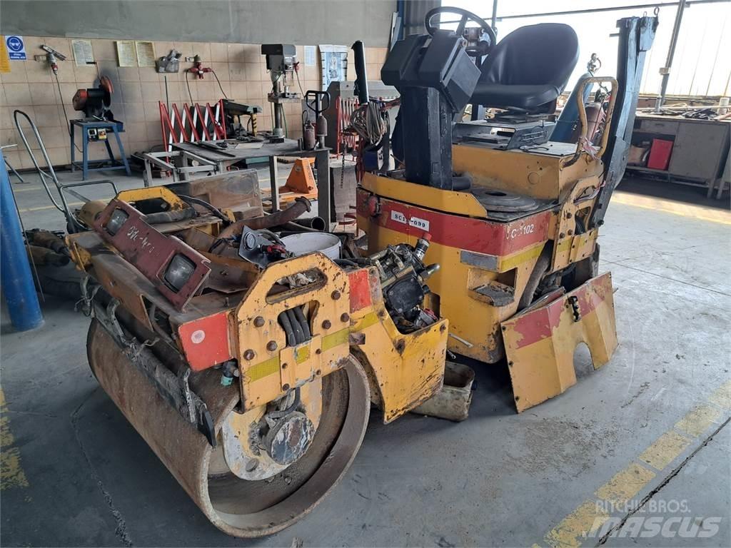 Dynapac CC102 Statyba - Kita