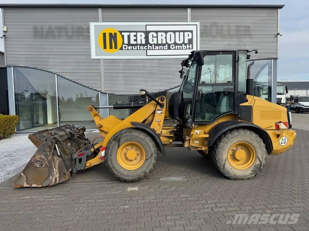 CAT 908 H Naudoti ratiniai krautuvai