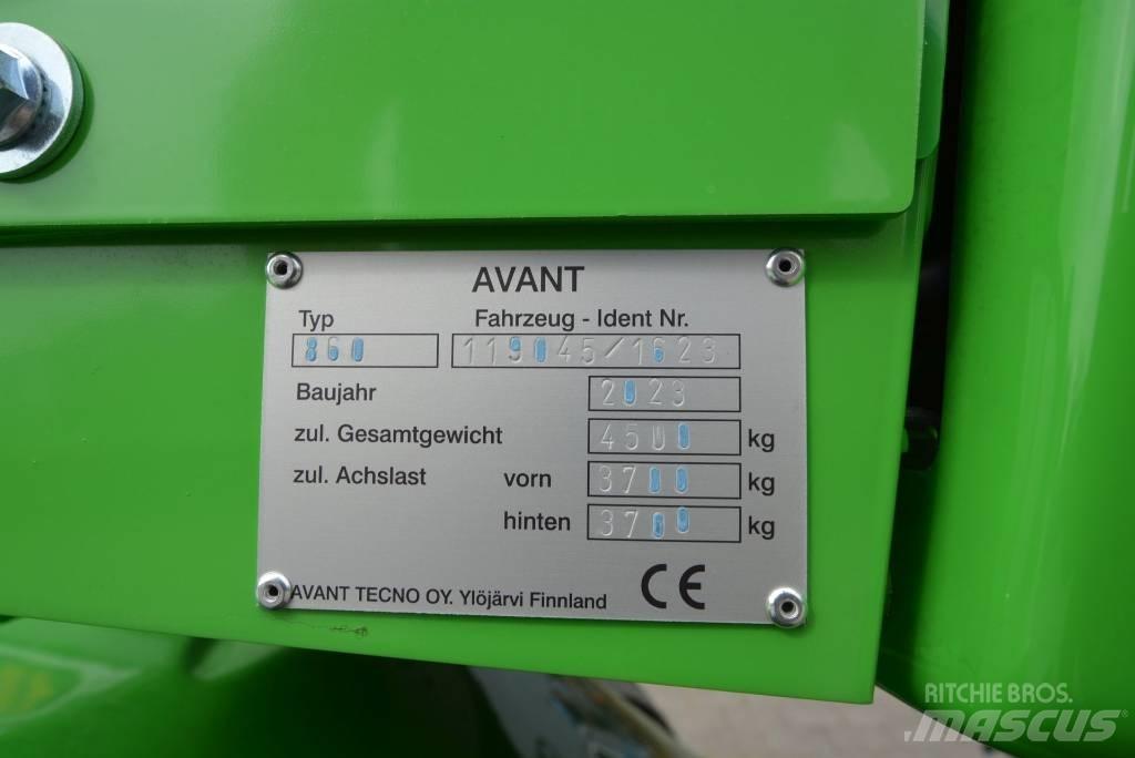 Avant 860 i Mini krautuvai