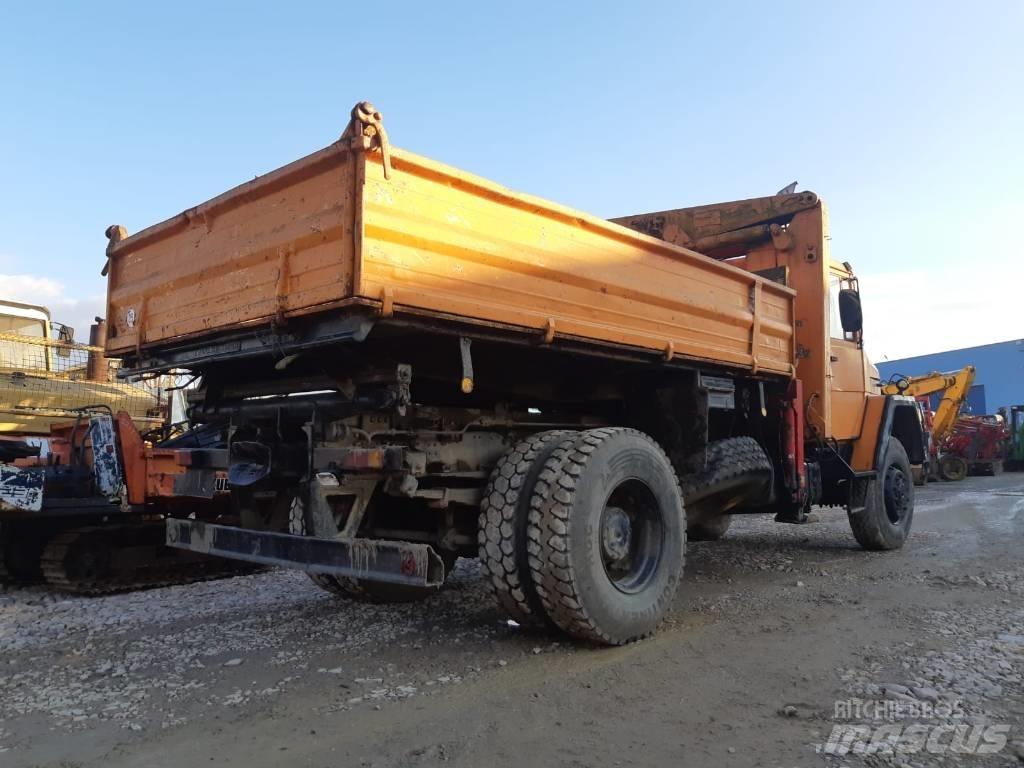 Iveco Magirus Savivarčių priekabų vilkikai