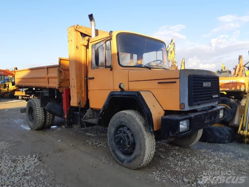 Iveco Magirus Savivarčių priekabų vilkikai