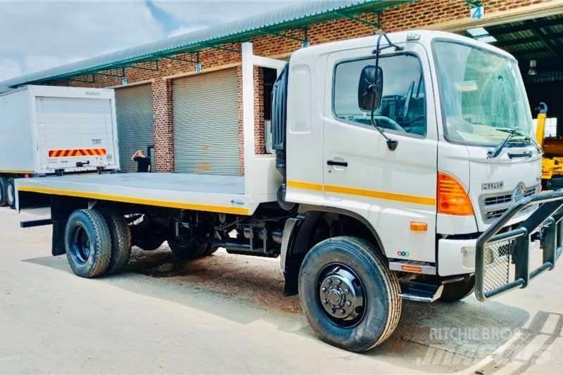 Hino 500 1322 4x4 Kita