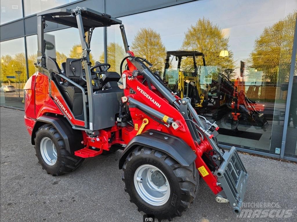 Weidemann 1390 Mini krautuvai