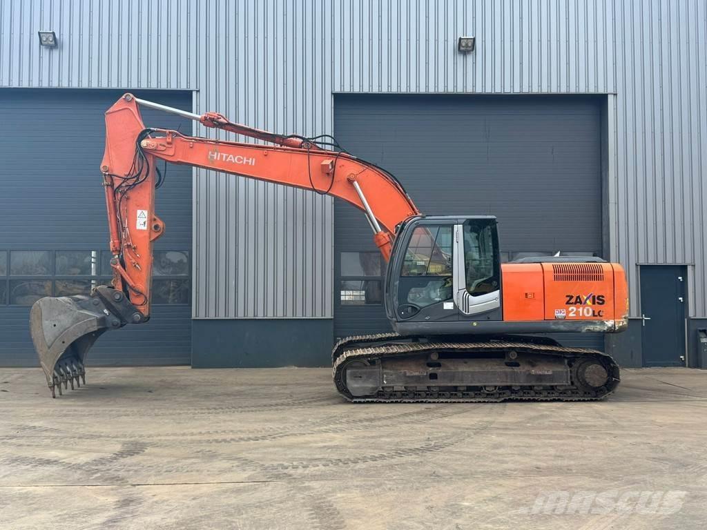 Hitachi ZX210LC-3 Vikšriniai ekskavatoriai
