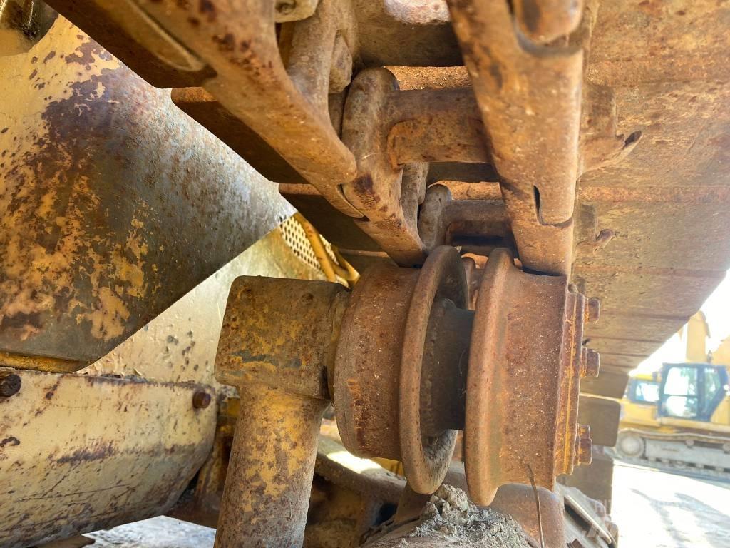 CAT 931 Vikšriniai krautuvai