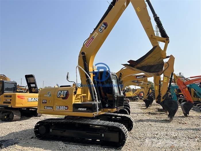 CAT 313D2GC Vidutinės galios ekskavatoriai 7-12 t